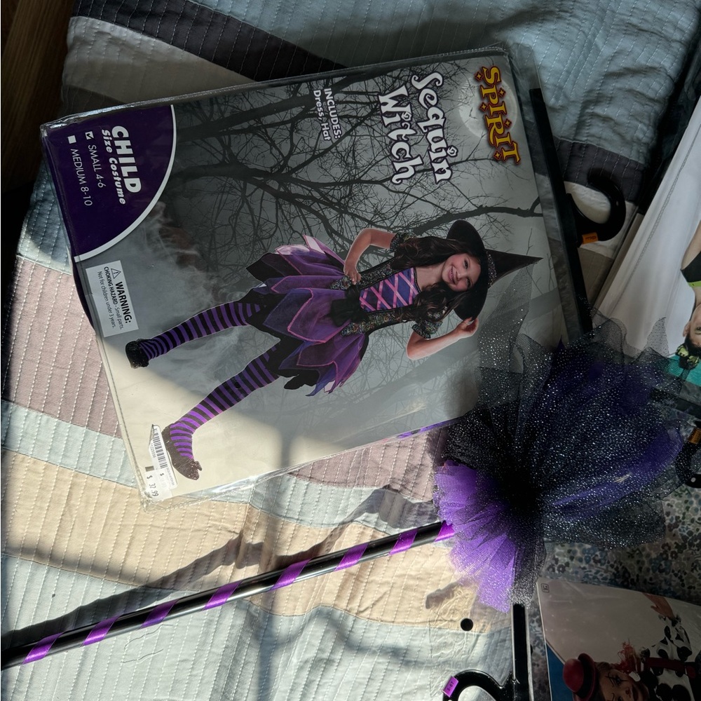 Witch costume